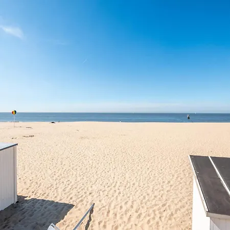 Διαμέρισμα Beautiful 2br With Wonderful Garden