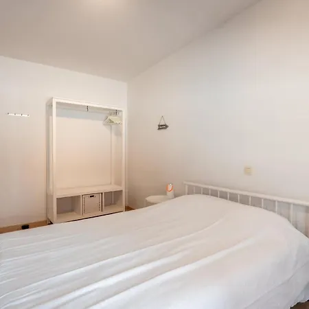 Beautiful 2br With Wonderful Garden 公寓