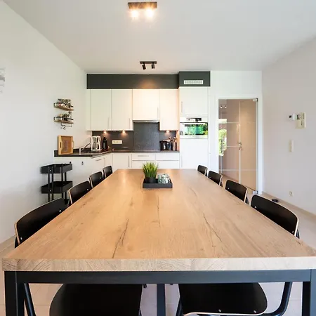 Beautiful 2br With Wonderful Garden *